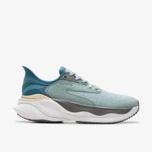 Clarks Pace Women