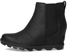 Joan Rhapsody Chelsea Wedge