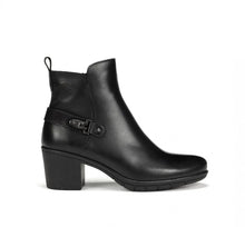 Nydia Boot
